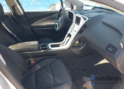 2012 Chevrolet Volt z USA, uszkodzony, nr VIN 1G1RA6E43CU123591